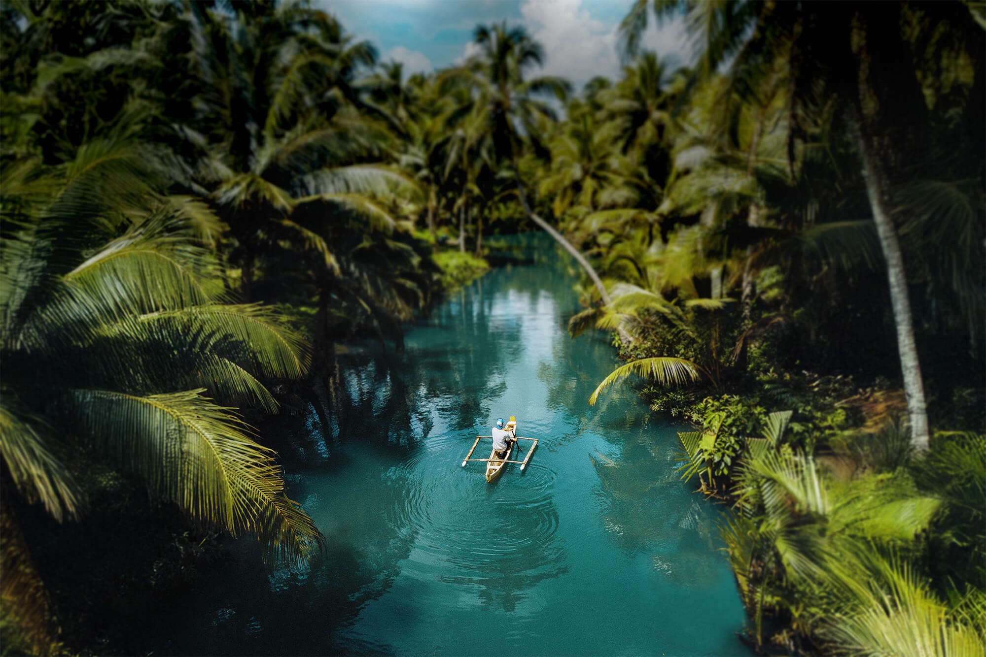 A traveler on a Trip 幸运168官方飞艇结果体彩查询网-168幸-168体彩APP查询最新中国足彩实时走势数据记录 through Southeast Asia